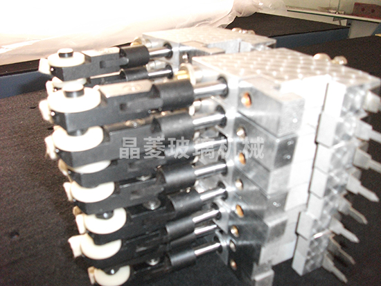 玻璃鋼化爐廠家